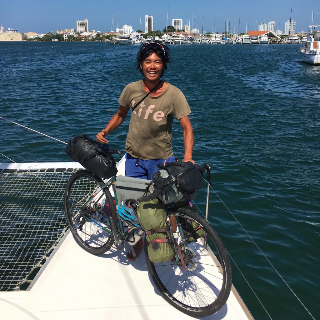 4月6日（金）自転車旅人・西川 昌徳 写真展　～旅するように生きること～