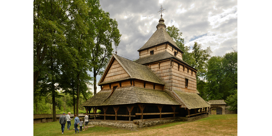 2021年9月30日～10月11日  関 健一写真展 「カルパチア山脈の木造教会　—スロバキア・ポーランドの辺境を歩いて—」